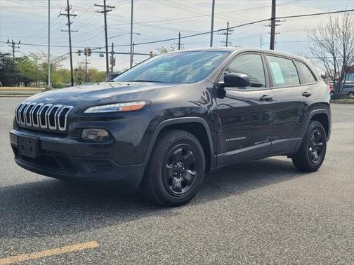 2016 Jeep Cherokee Sport