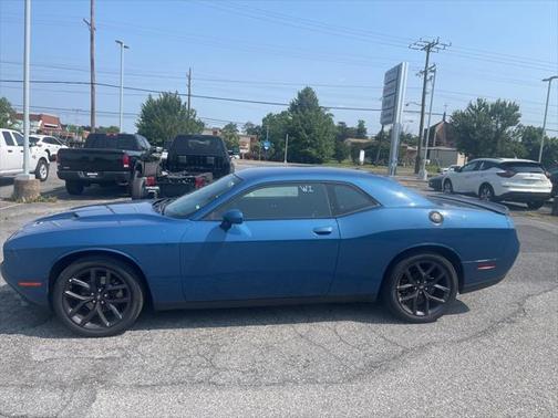 2022 Dodge Challenger SXT