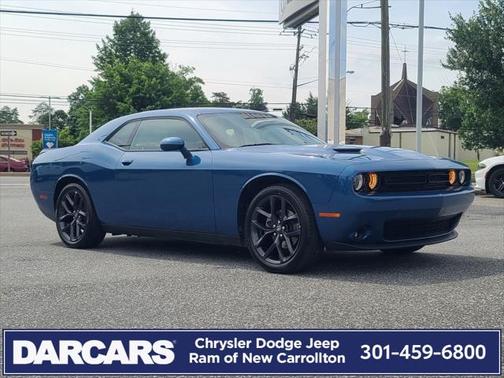 2022 Dodge Challenger SXT