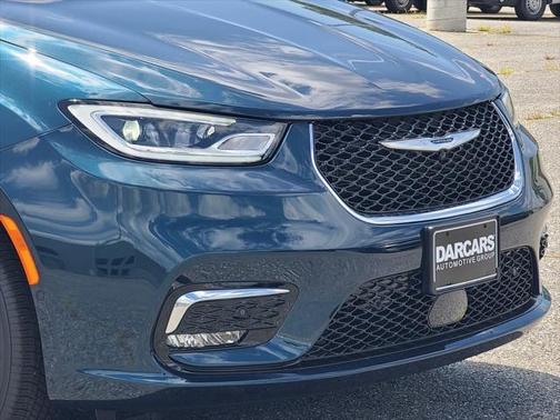 2025 Chrysler Pacifica L