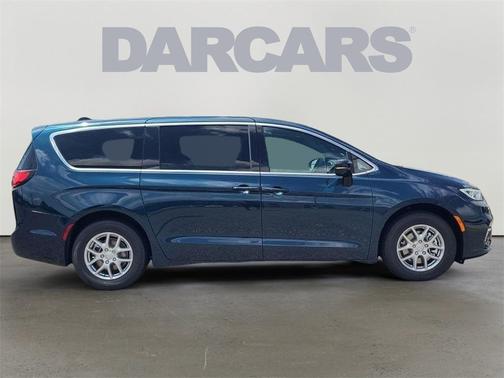 2025 Chrysler Pacifica L