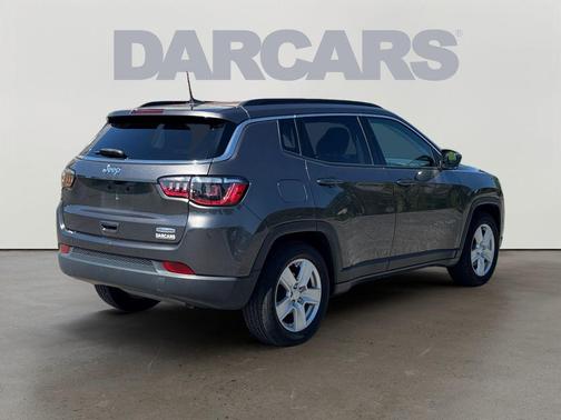 Granite Crystal Metallic Clearcoat 2022 Jeep Compass Latitude