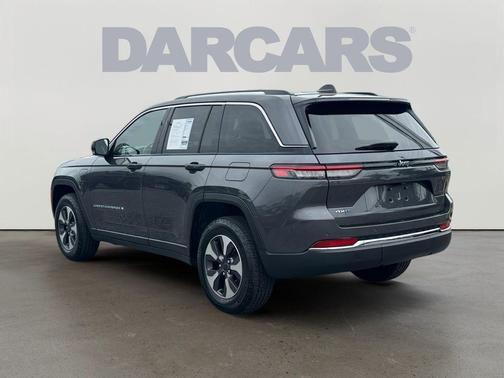 Baltic Gray Metallic Clearcoat 2022 Jeep Grand Cherokee 4xe Base