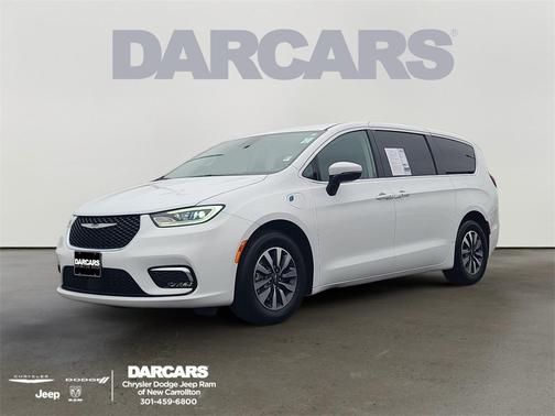 2023 Chrysler Pacifica Hybrid Touring L
