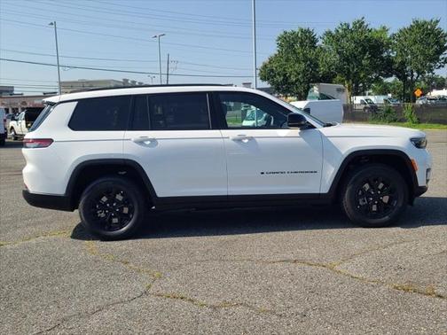 2025 Jeep Grand Cherokee L Altitude