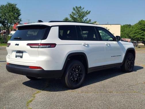 2025 Jeep Grand Cherokee L Altitude
