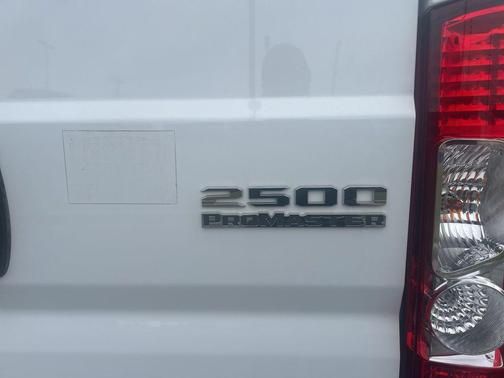Bright White Clearcoat 2024 RAM ProMaster 2500 Tradesman
