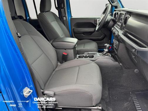 2023 Jeep Gladiator Sport S