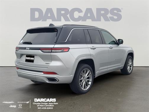 2025 Jeep Grand Cherokee Summit