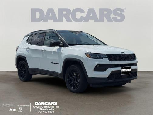 Bright White Clearcoat 2023 Jeep Compass Latitude