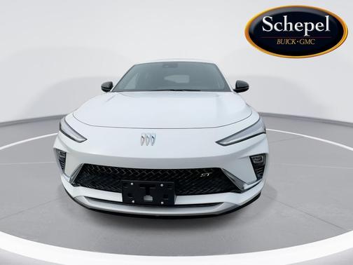 Summit White 2026 Buick Envista Sport Touring