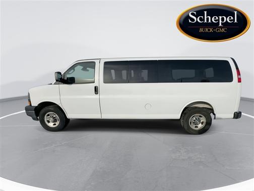 Summit White 2025 Chevrolet Express 3500 LT