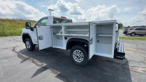 Summit White 2025 GMC Sierra 2500 Pro