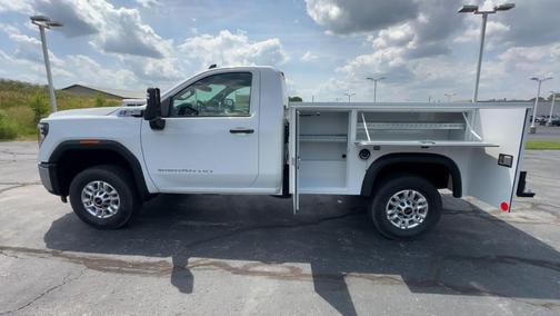 Summit White 2025 GMC Sierra 2500 Pro