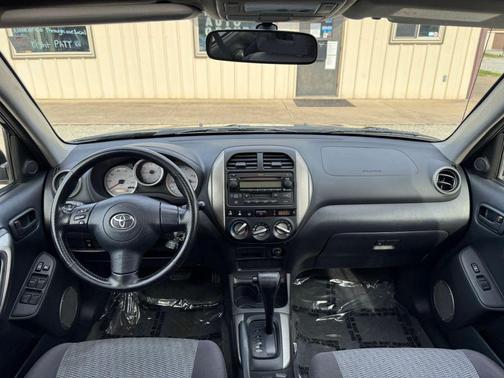 Black 2005 Toyota RAV4 Base
