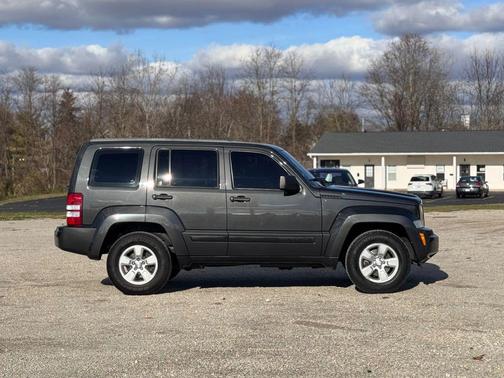 2011 Jeep Liberty Sport