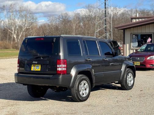 2011 Jeep Liberty Sport