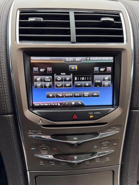 2015 Lincoln MKX Base