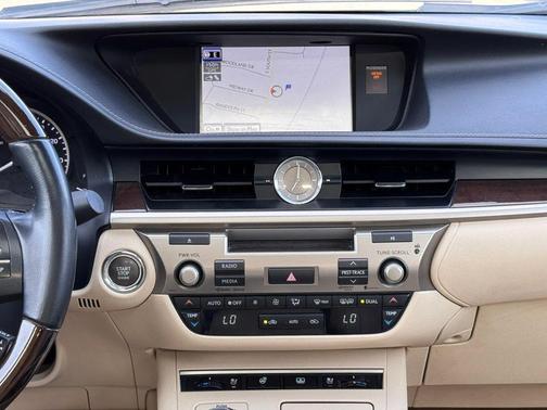 Obsidian 2014 Lexus ES 350 Base