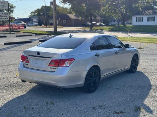 2010 Lexus ES 350 Base