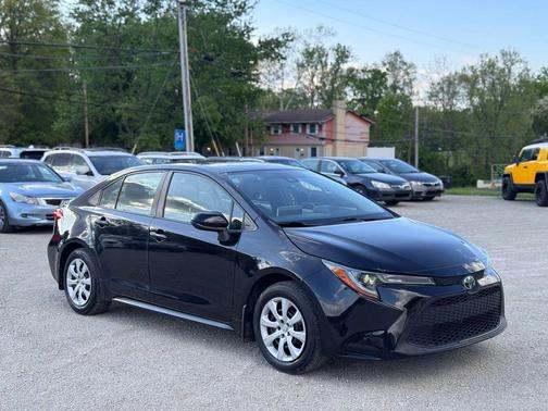Black Sand Pearl 2021 Toyota Corolla LE