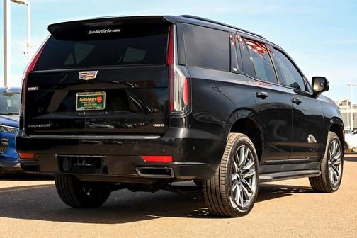 2023 Cadillac Escalade Sport