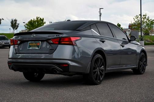 2022 Nissan Altima 2.5 SR
