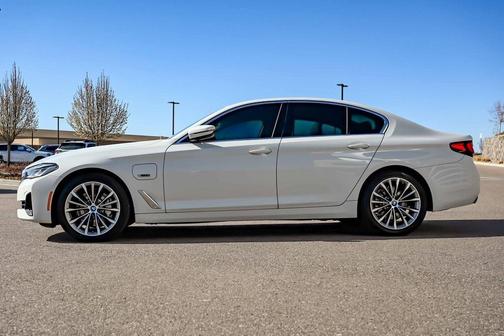 2022 BMW 530e 530e xDrive