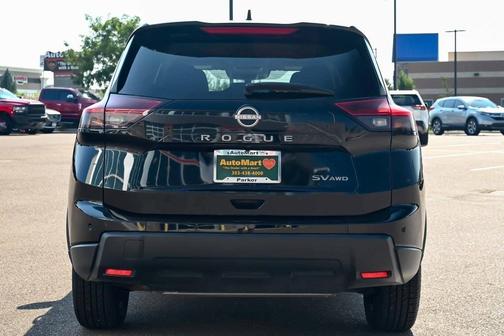 2024 Nissan Rogue SV