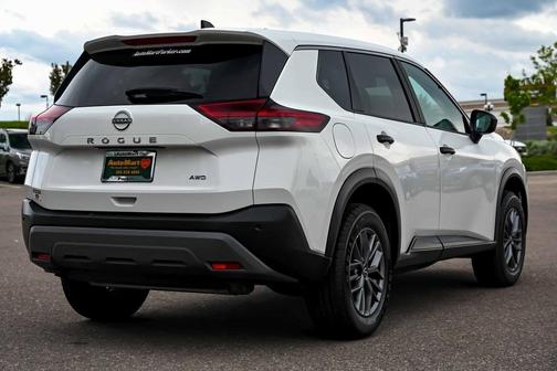 2023 Nissan Rogue S