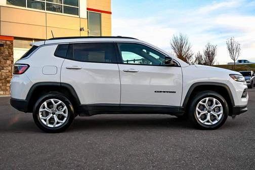 2025 Jeep Compass Latitude