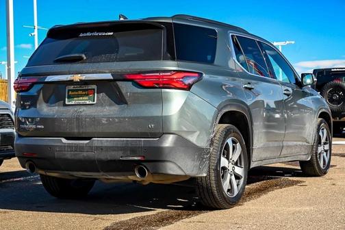 2022 Chevrolet Traverse LT Leather