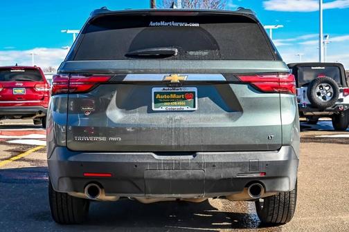 2022 Chevrolet Traverse LT Leather