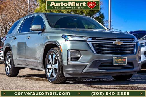 2022 Chevrolet Traverse LT Leather