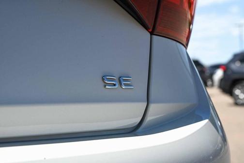 2022 Volkswagen Jetta 1.5T SE