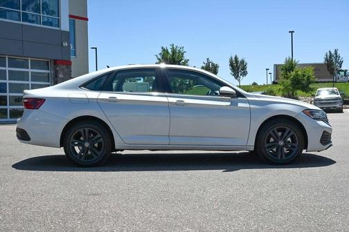 2022 Volkswagen Jetta 1.5T SE