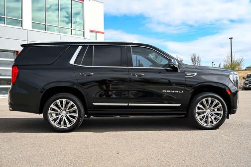 Onyx Black 2021 GMC Yukon Denali