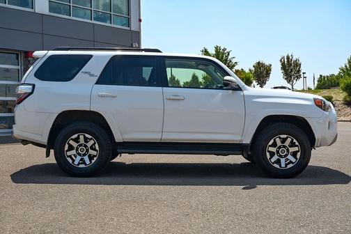 Ice 2024 Toyota 4Runner TRD Off Road Premium