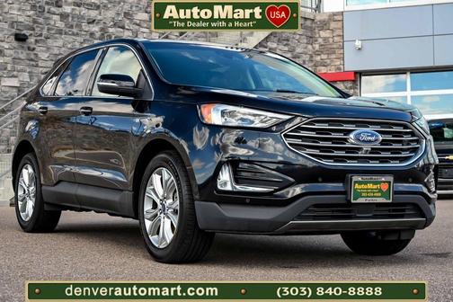 2022 Ford Edge Titanium