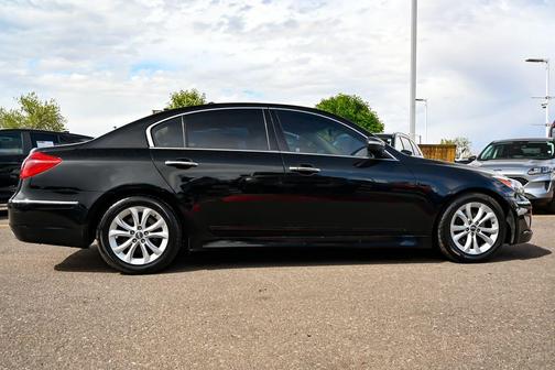 Black Noir Pearl 2013 Hyundai Genesis 3.8