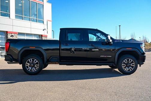 2022 GMC Sierra 2500 AT4