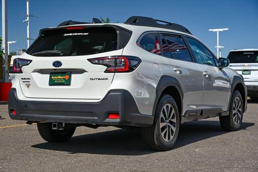 Crystal White Pearl 2024 Subaru Outback Premium