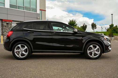 2020 Mercedes-Benz GLA 250 Base 4MATIC