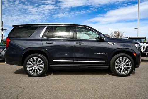 2023 GMC Yukon Denali