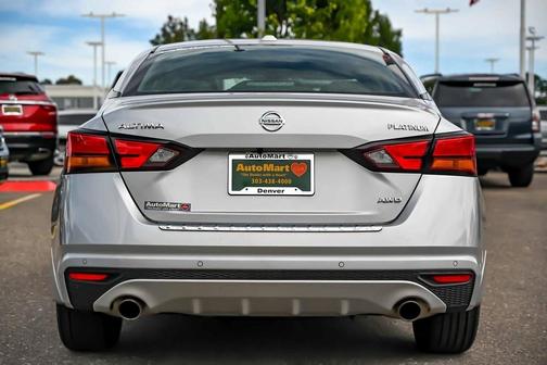 2022 Nissan Altima 2.5 Platinum