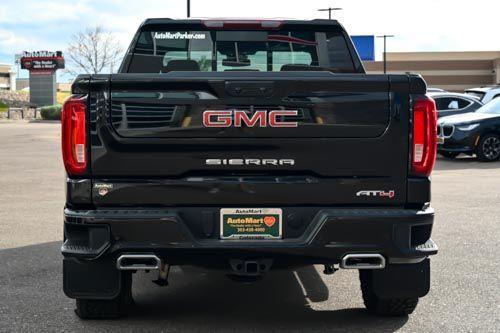 Onyx Black 2025 GMC Sierra 1500 AT4