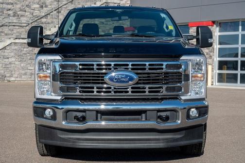 2026 Ford F-350 XLT