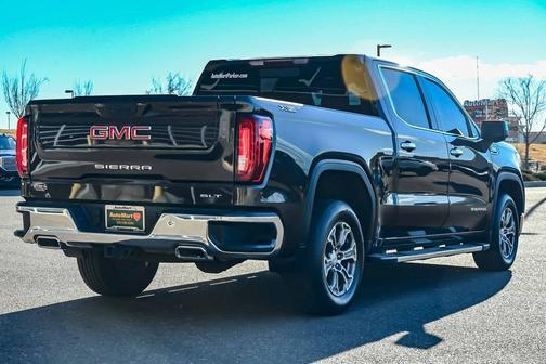 2021 GMC Sierra 1500 SLT
