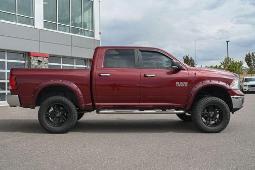 Delmonico Red Pearlcoat 2016 RAM 1500 Big Horn
