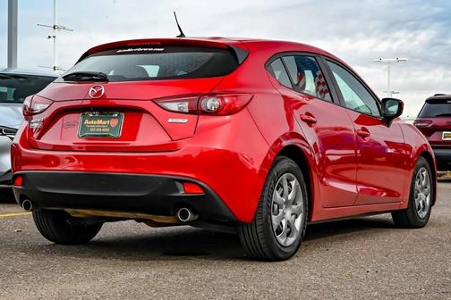 2016 Mazda Mazda3 i Sport